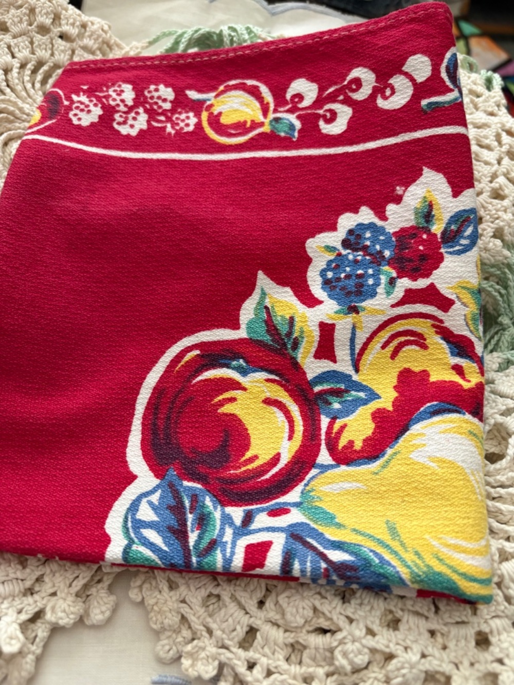 Vintage Linens - Picture 3 of 3
